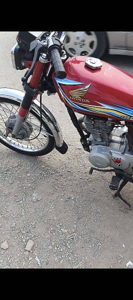 Honda 125 one hande use bike haa koi kam nhi haa 2