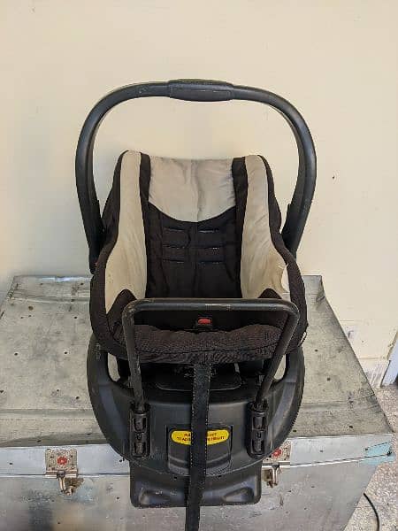 Car Infant's Seat 2