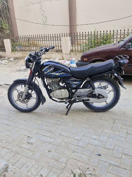 Suzuki GS 150 SE 2021 1