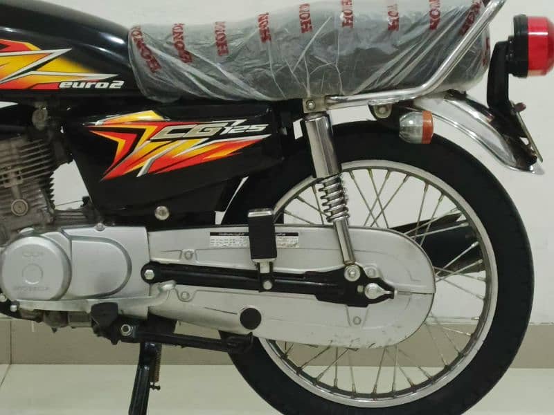 Honda CG 125 2021 Model 4