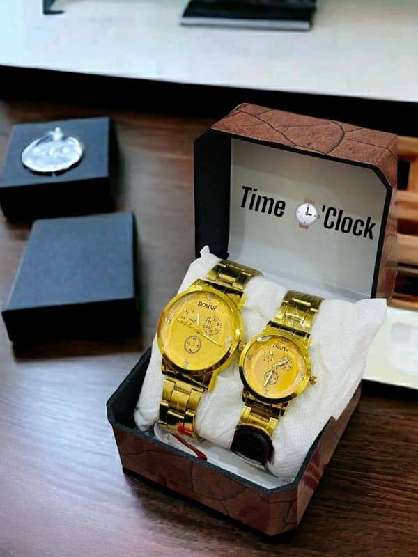 COUPLE ANALOGUE WATCH 0