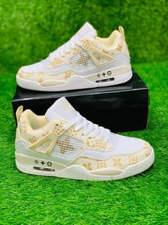 Shoes LV AIR JORDAN RETRO 4 (Branded Shoes/Jordan Shoes/Sneakers/)