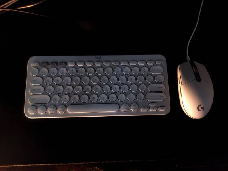 Logitech keyboard 0