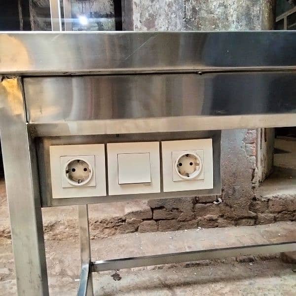 Brand New Stainless Steel Packing Table 3