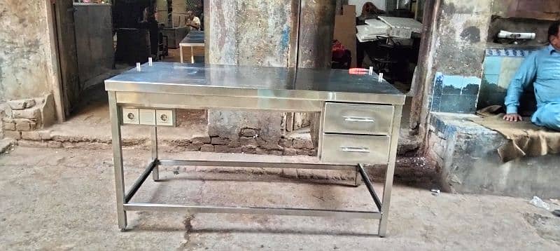 Brand New Stainless Steel Packing Table 4