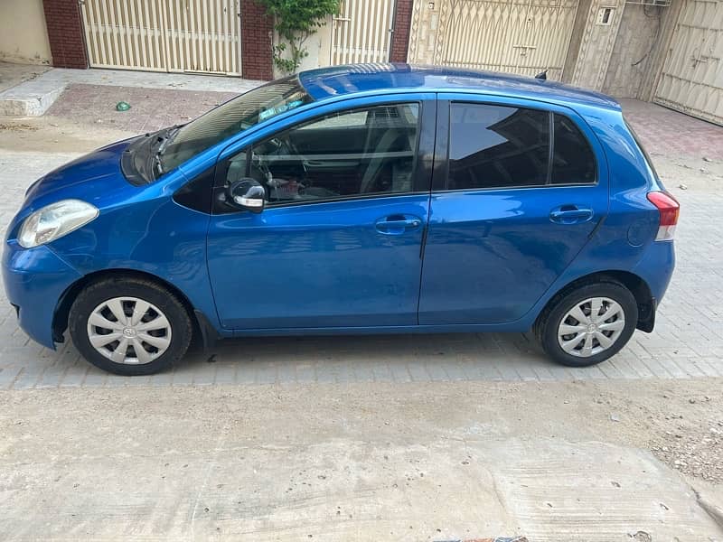 Toyota Vitz 2009 or 2013 recondition F1.0L 9