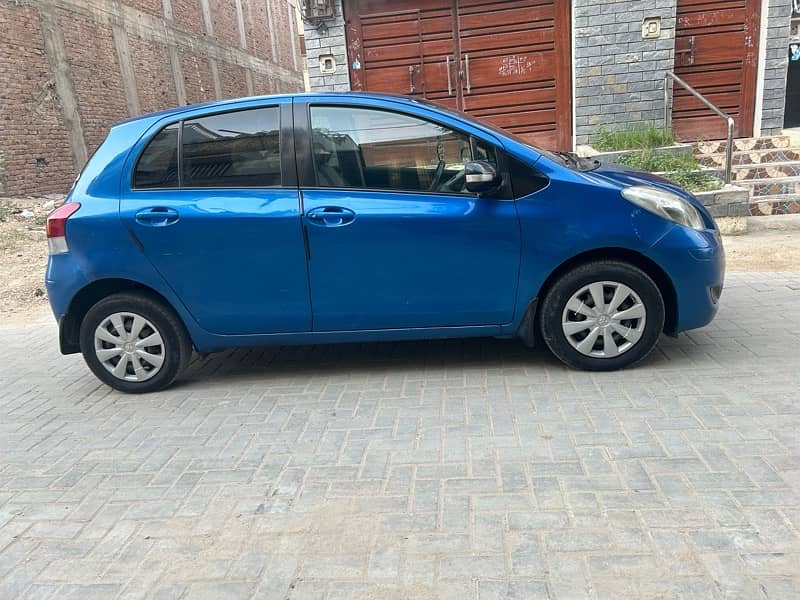 Toyota Vitz 2009 or 2013 recondition F1.0L 10