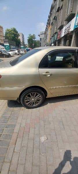 Toyota Corolla Altis 2006 4