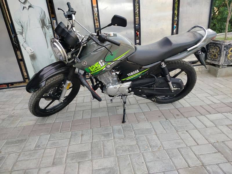 Yamaha YBR 125 10/10 condition 1