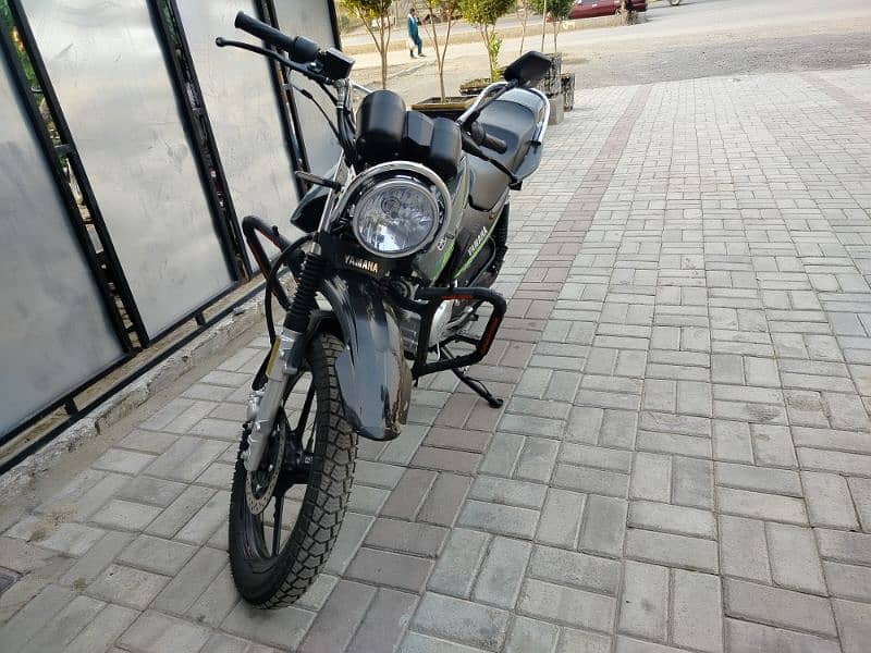 Yamaha YBR 125 10/10 condition 2