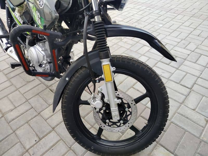 Yamaha YBR 125 10/10 condition 5