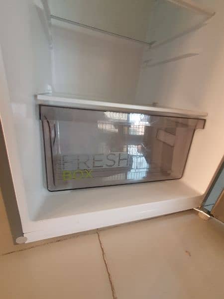 Referigerator/2 Door fridge/Media fridge/import from UAE 6