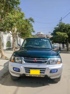 Mitsubishi Pajero 2003