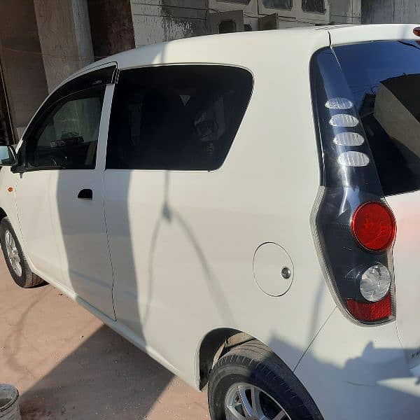 Daihatsu Mira 2015 4