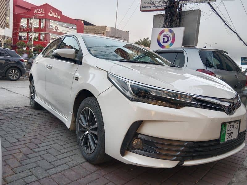 Toyota Corolla Altis 2019 4