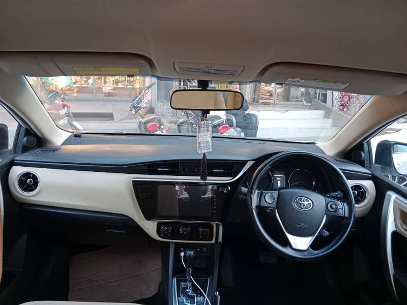 Toyota Corolla Altis 2019 12