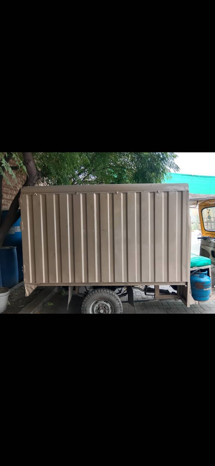 loader rickshaws New condition03069318204 4