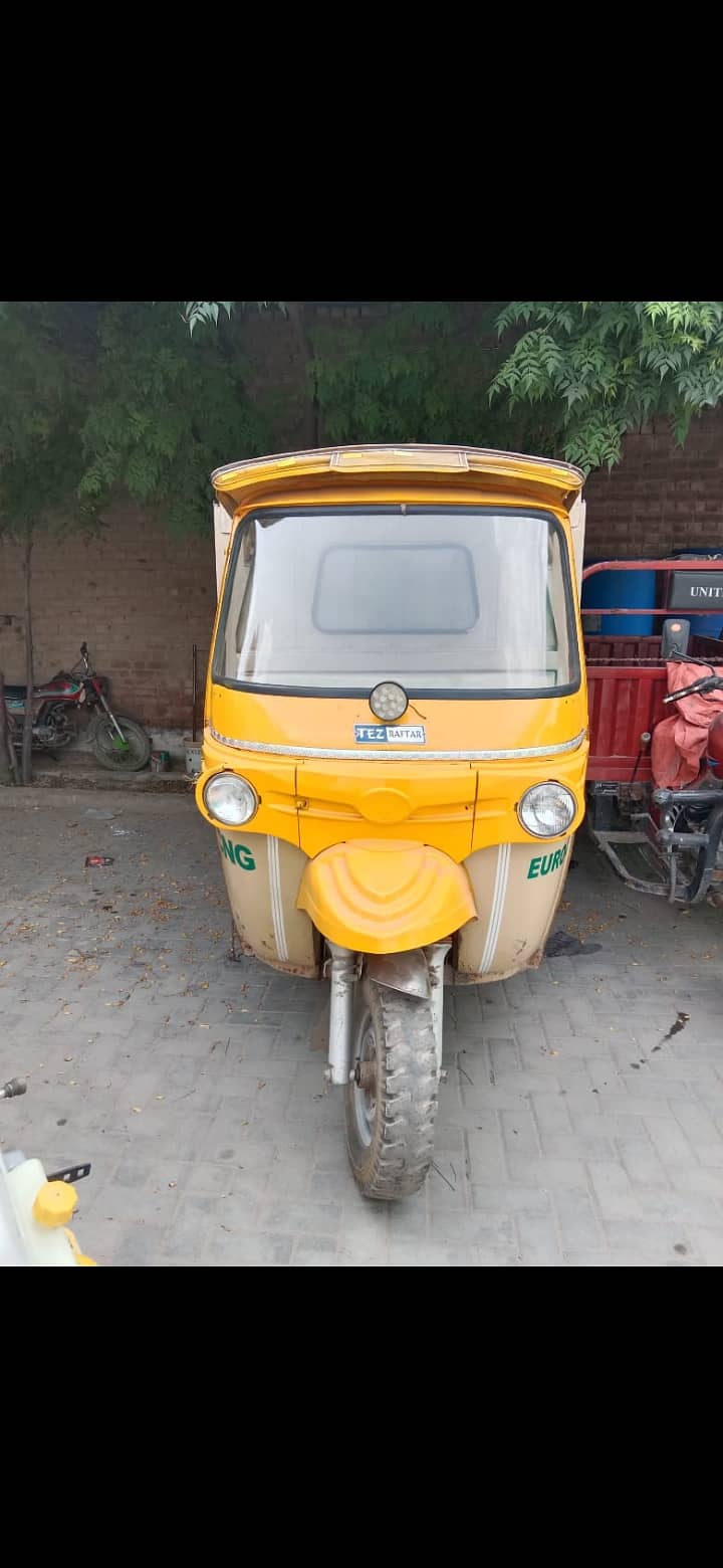 loader rickshaws New condition03069318204 5