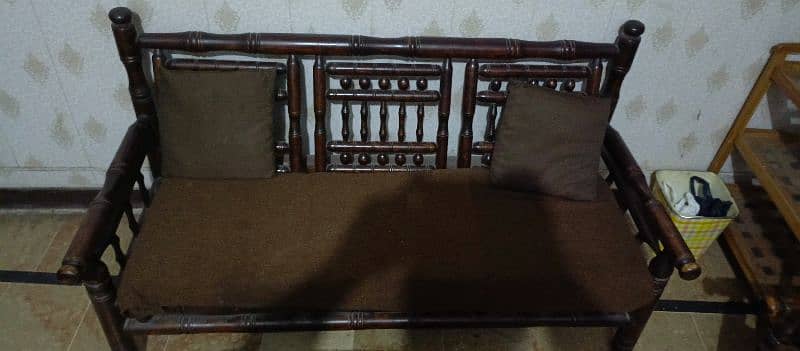 6 seater Sofa set with Chinioti Table 0