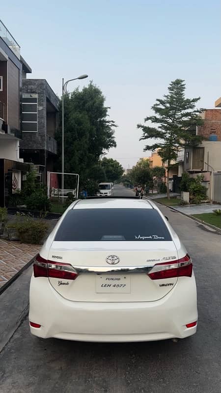 Toyota Altis Grande 2014 1