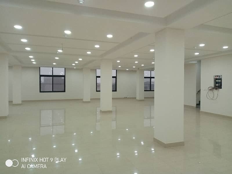 Defence Service Estate Offer's 18 Marla Commercial 3rd Floor with Elevator Available at Excellent Location 17