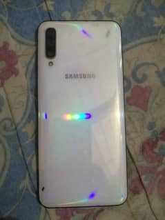 Samsung A50