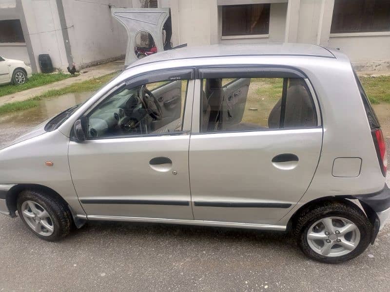 Hyundai Santro 2005 club 14