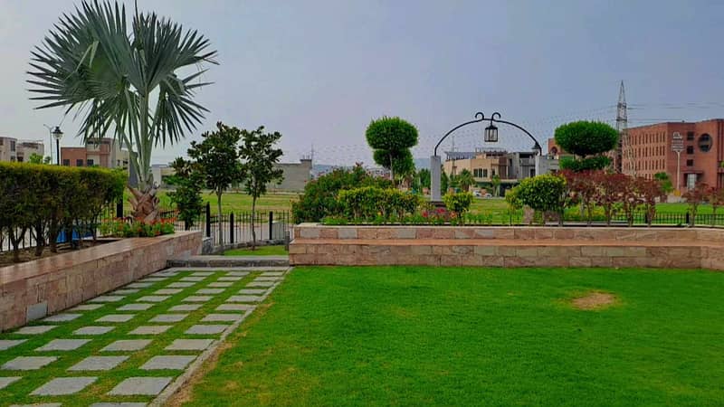 7.8 Marla Corner Plot , 60 Feet Road , Green Area Facing Kohistan Enclave Wah Cantt 1