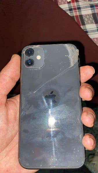 Iphone 11 Non PTA 64Gb lush condition. 4