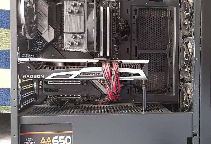 Gaming PC Ryzen 5 5600 with Rx 6700xt Nitro+ 4