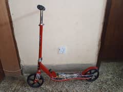 New Scooti for kids. 8-10 years old.