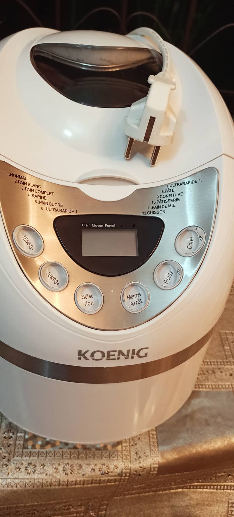 KNEADING / BREAD MAKER 0