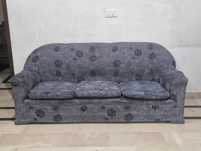 6 seater sofa originall hard wood 6