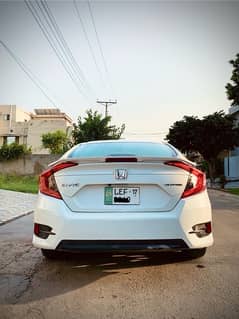 Honda Civic Oriel 2017