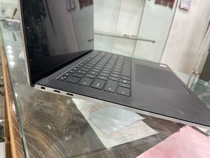 9500 xps i7 10 generation 32gb rim 1tb ssd 4k display 4gb gtx 1650ti n 5