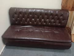 sofa set for sale(3 seater & 2 single)