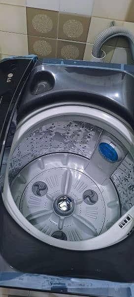 Automatic Washing Machine LG/10 Kg Top Load T-1066 4