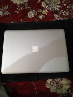 Apple MacBook pro (2012) 13" display