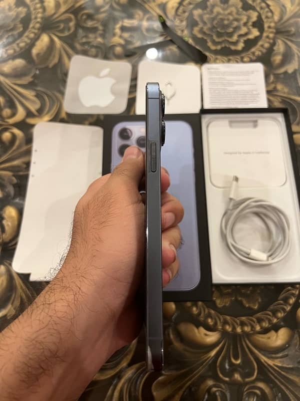 iPhone 13 Pro Max 256gb Blue With Sim time! 8