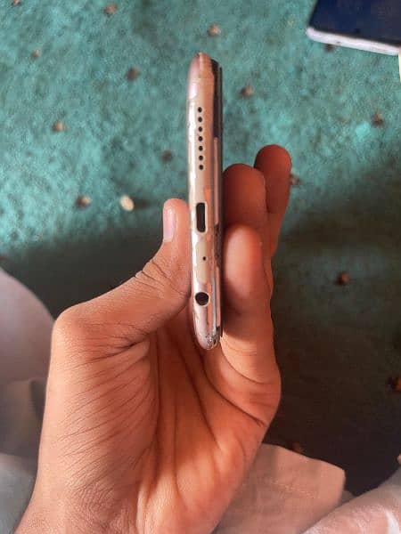 Oppo F5 with box charger All 0k 6