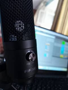 Fifine k669 Microphone With Box