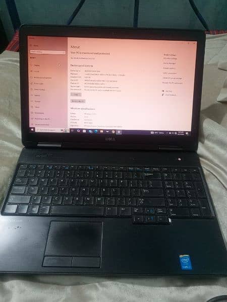 Dell latitude E5540 1