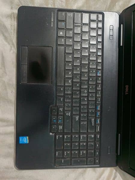 Dell latitude E5540 2