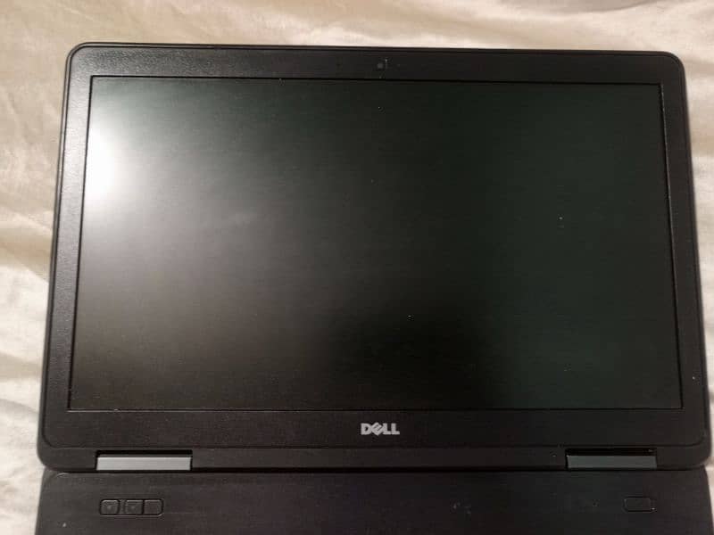 Dell latitude E5540 5