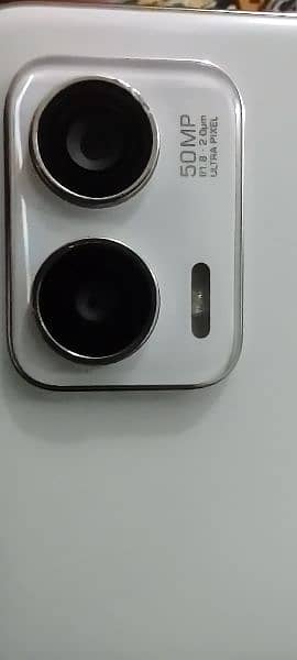 Motorola g 73 . . 10/10 condition perl white color 0