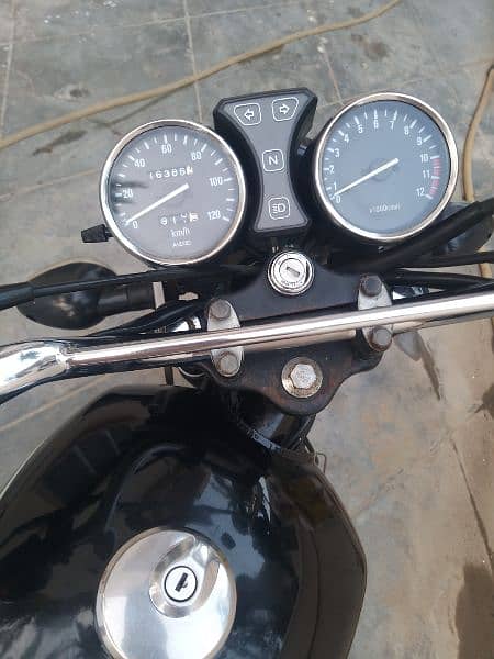 Suzuki Gs 150 for sale 4