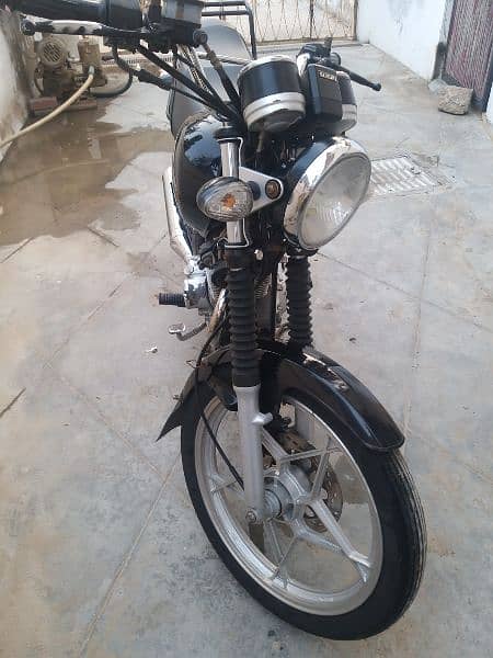 Suzuki Gs 150 for sale 6