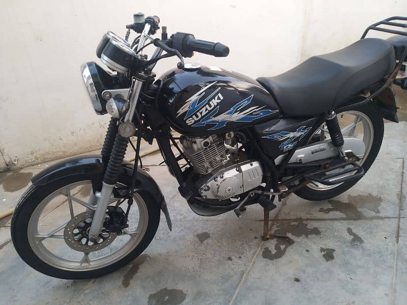 Suzuki Gs 150 for sale 7