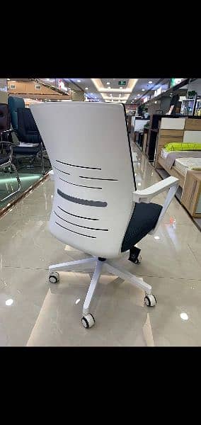 Office Chairs Gaming Chairs Are Available 7