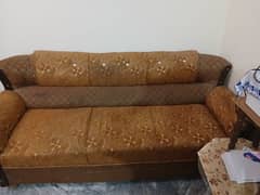 sofa in good condition